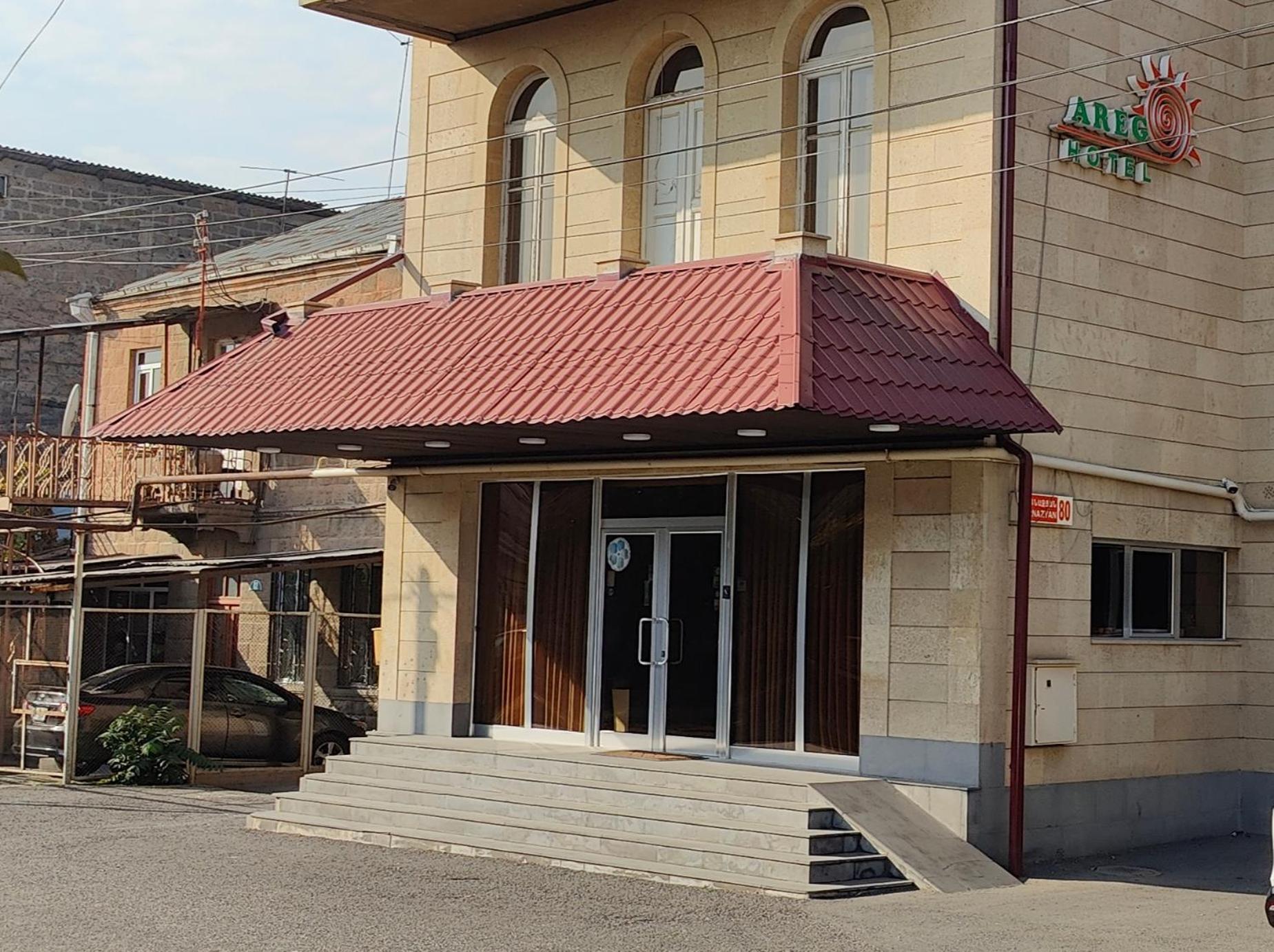 Areg Hotel Jerevan Buitenkant foto